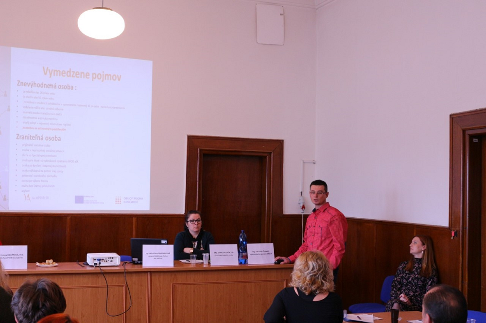 Prezentuje Miroslav Černay, koordinátor Regionálneho centra sociálnej ekonomiky pre Nitriansky kraj